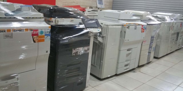 دستگاههای کپی سیاه سفید و رنگی شرکت ایرانمهر